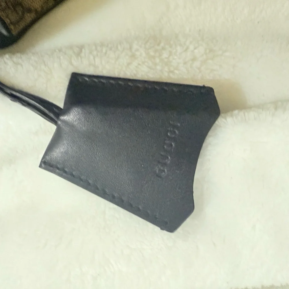Elegant Designer Beige and Black Tote Bag - Picture 12 of 14